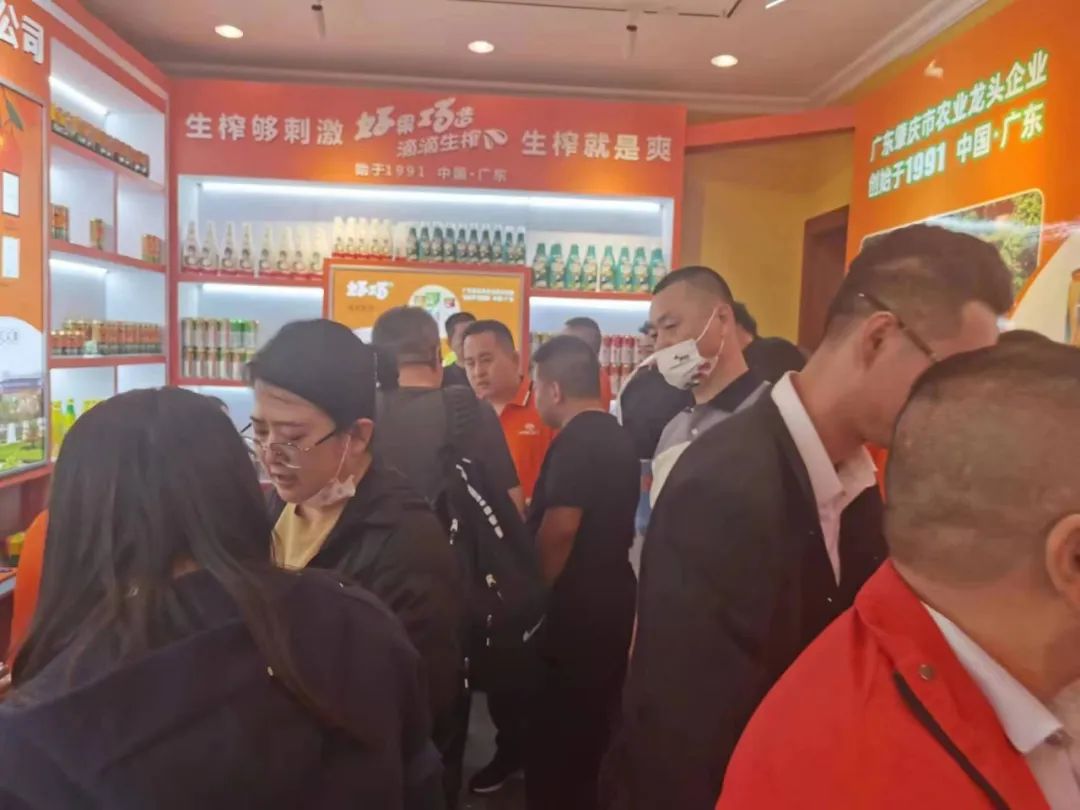 四會(huì)好巧牌沙糖桔系列飲料在108屆全國(guó)糖酒會(huì)上火爆勁銷?。?！
