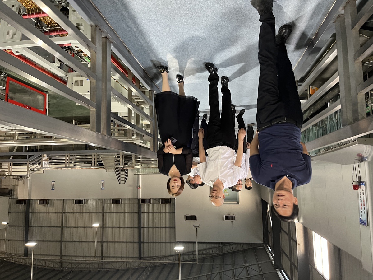 中國中小城市研究院領(lǐng)導(dǎo)張央青